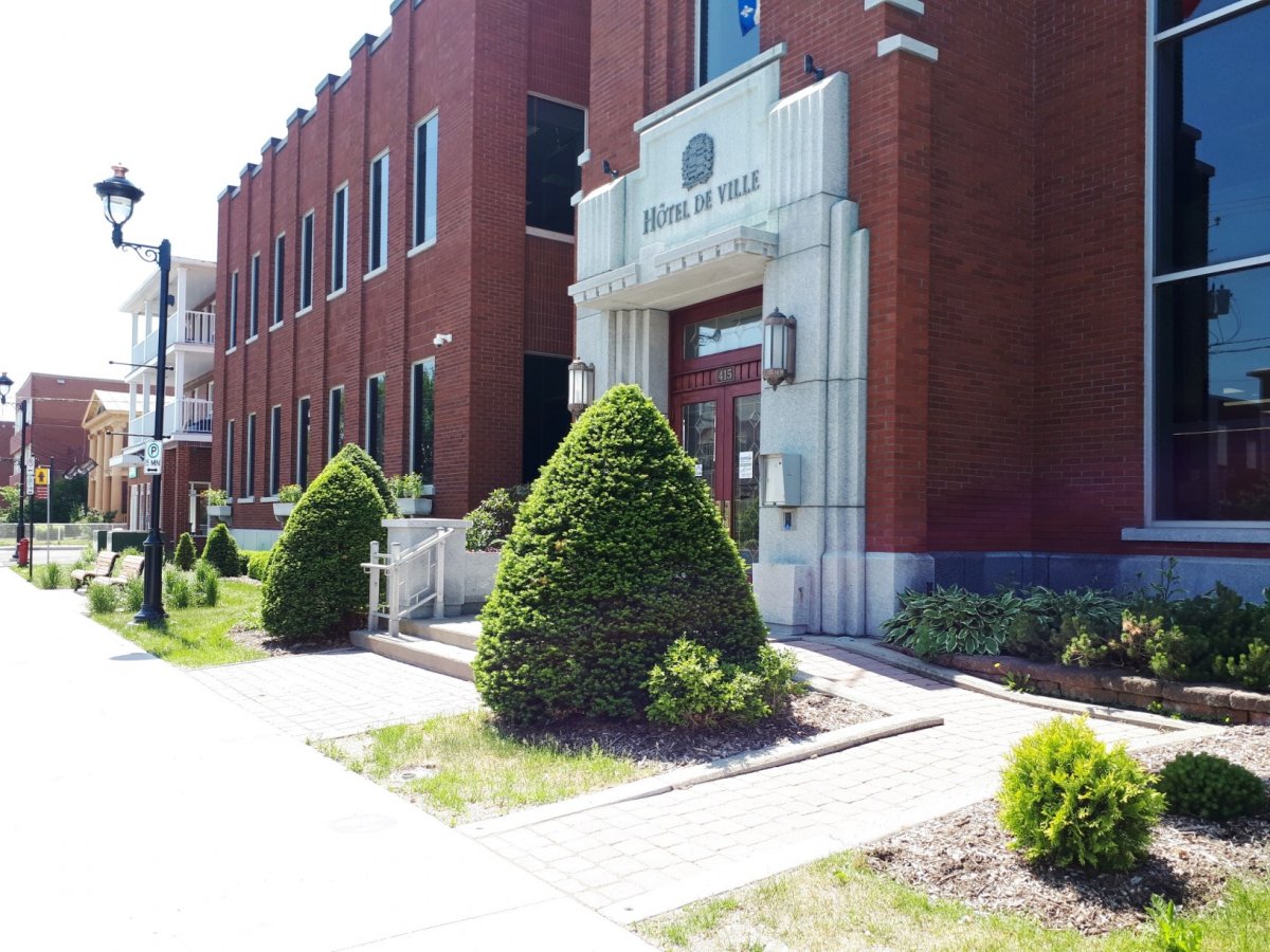 Hotel De Ville De Drummondville Drummondville Accessible